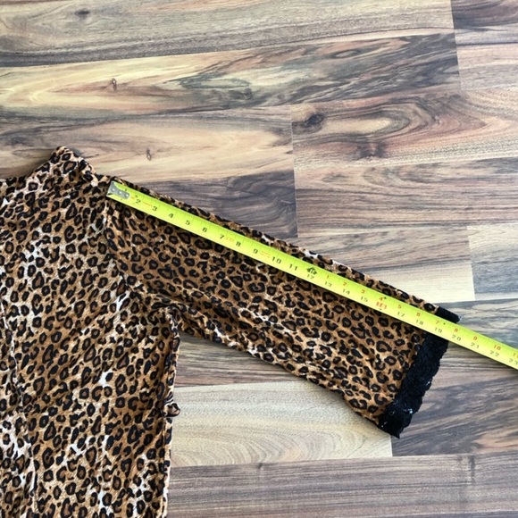 La Vie en Rose leopard print robe - Picture 10 of 10